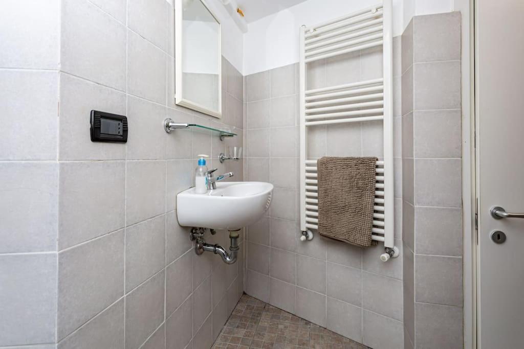 Apartment Adorno 2 - Affitti Brevi Italia 热那亚 外观 照片