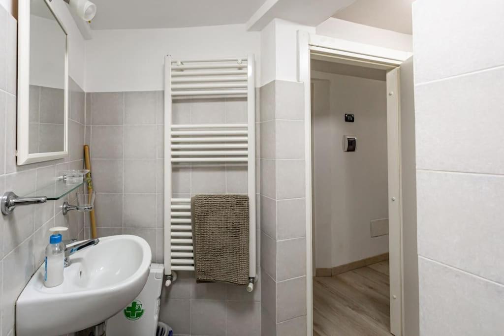 Apartment Adorno 2 - Affitti Brevi Italia 热那亚 外观 照片
